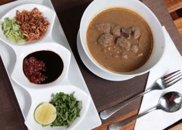 6 Delicious and Popular Makassar Traditional Food You Should Try