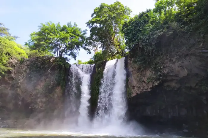 Bengkawah Waterfall, an exotic natural waterfall with pristine natural beauty in Pemalang