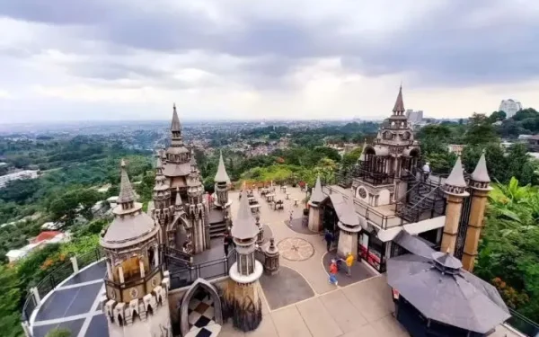 10 Must-Visit Tourist Attractions in Dago Bandung for a Fun Vacation