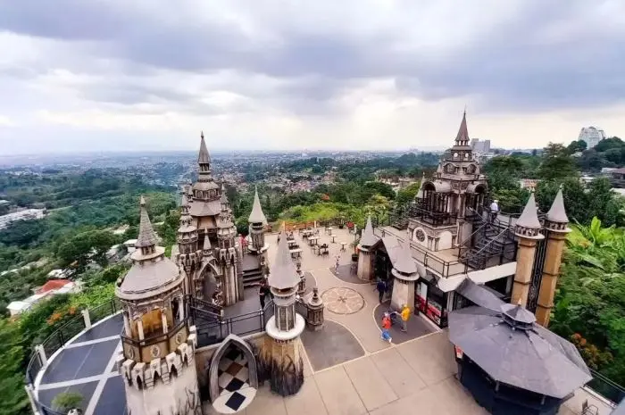 10 Must-Visit Tourist Attractions in Dago Bandung for a Fun Vacation