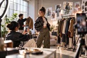 How Social Signals Influence Modern Fashion Trend Forecasting
